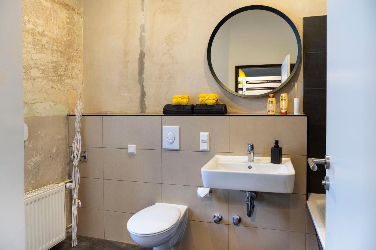 Shabby Chic +freshly Furnished +self Check-in Appartement Berlijn